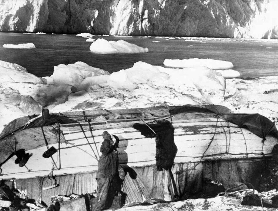 Ernest Shackleton and the Endurance expedition, The voyage of the James